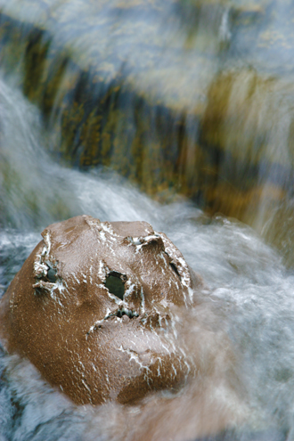 Ceramics artist Steven Levinson and I collaborated on how to showcase his primitive-looking ceramic masks, and decided on Big Sur’s natural environment. We placed the different masks in the Garrapata Creek, and did long exposures of the water pouring over, around and through them. 